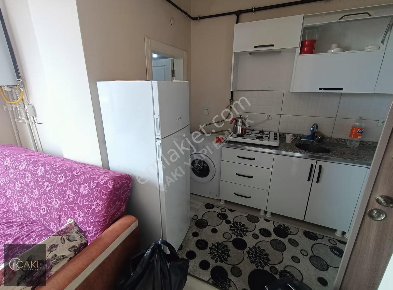 Çakı Yapı Emlaktan Şerefiye Mah. Eşyalı Satılık 1+1 Daire - Görsel 4