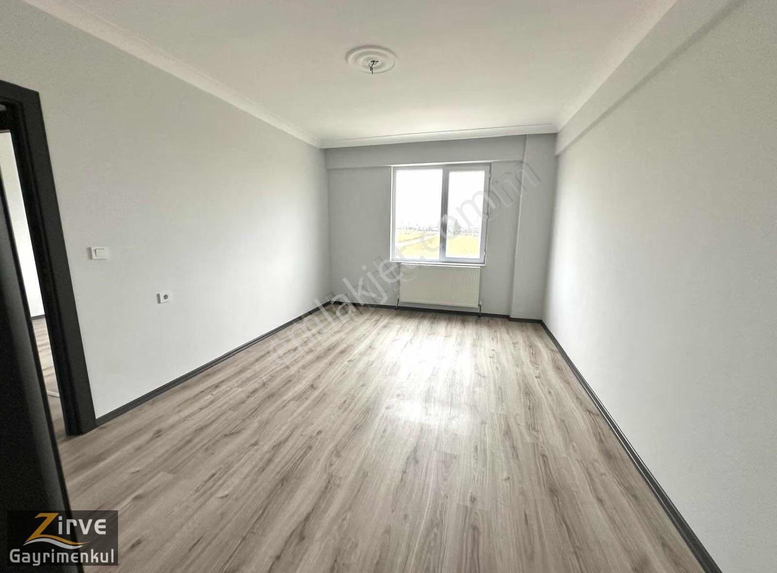 Zirveden 165 M2 Kombipetekli Ara Kat Mega Geniş 4+1 Daire - Görsel 12