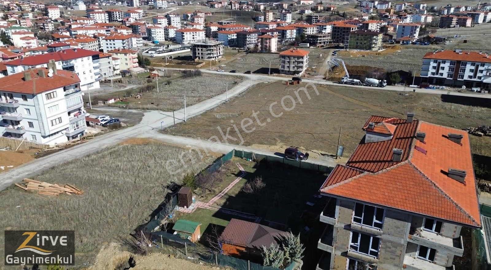 Zirve'den 592metre Hemen Müteahhitlik 3daire Getirili Arsa! - Görsel 8