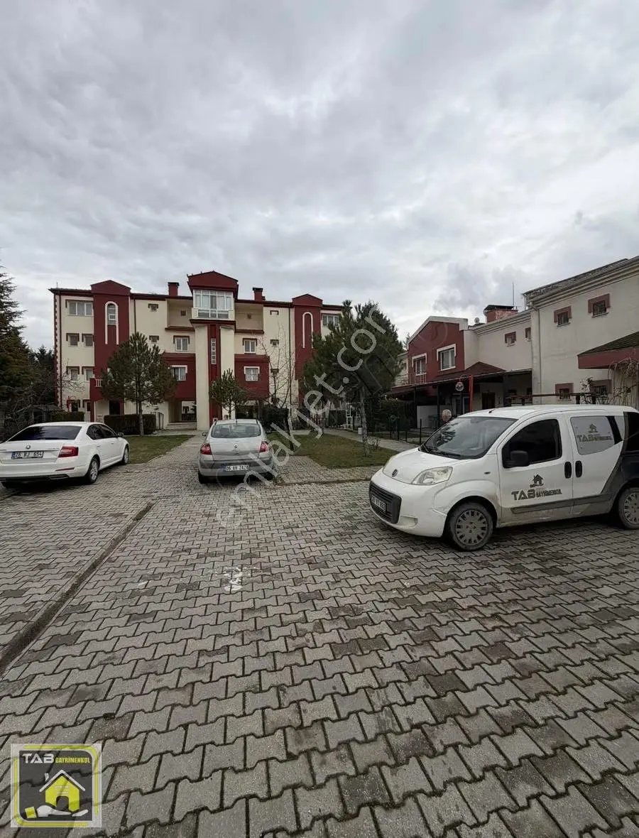 Tab Premıum'dan Sıraevler Sitesinde Satılık 3+1 Dublex Daire