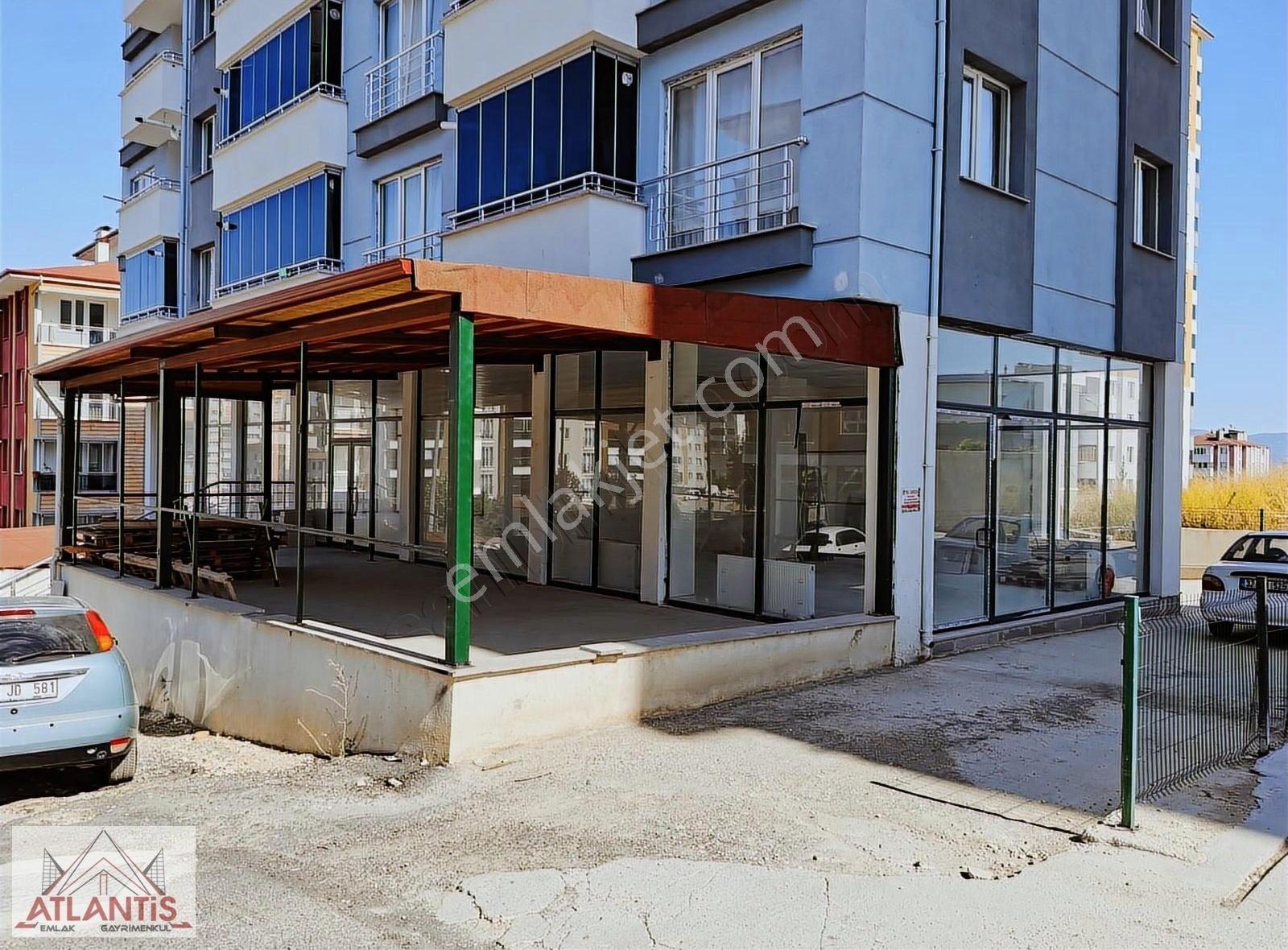 Tosya Yolunda 280 M2 Kiralık Dükkan - Görsel 13