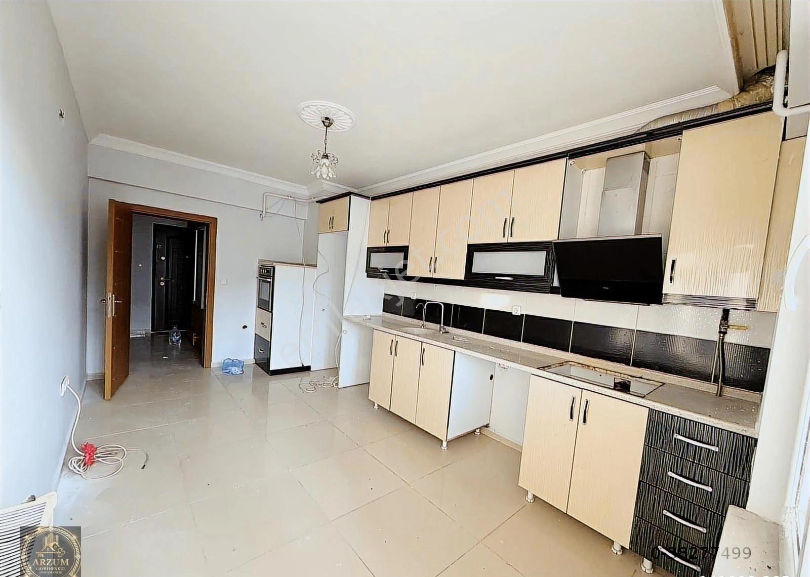 Buğdaylı Mahallesinde Merkezi Konumda Geniş 3+1 Kiralık Daire - Görsel 9
