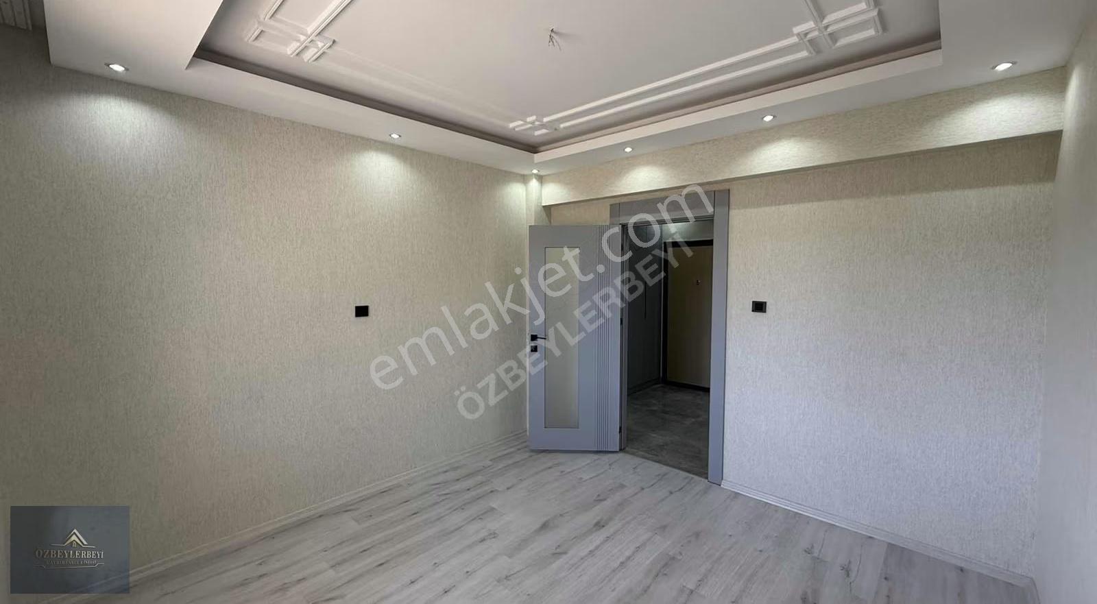 Beylerbeyi Fıstıklık'ta Satılık 3+1 Yüksek Giriş Masrafsız Daire - Görsel 5
