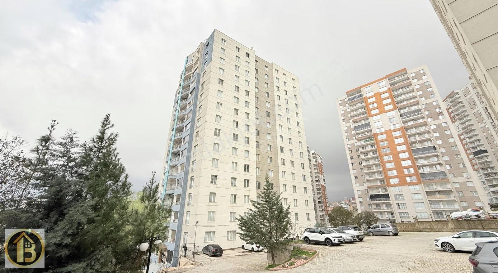 Bahçeşehir Sitesinde Ultra Lüks 4+1 Daire - Görsel 24