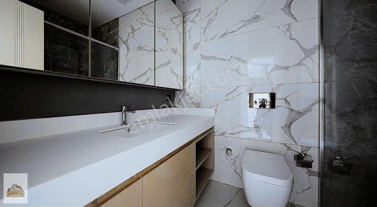 Emlak Konut Çınarköy Evleri'nde 1+1 80 M² | Geniş Plan | Peyzaj - Görsel 22
