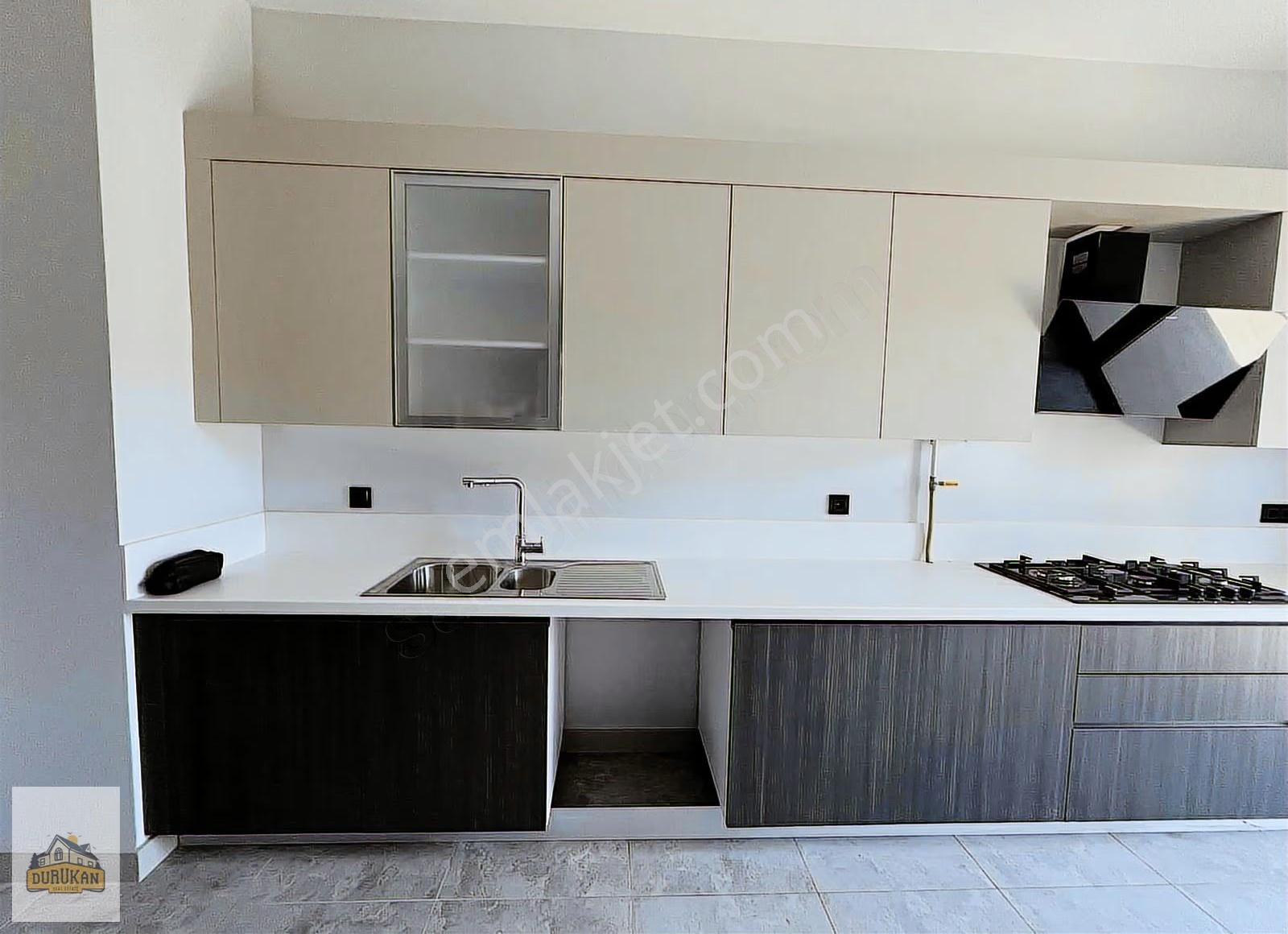Emlak Konut Çınarköy | 4+1 Kiralık Daire | - Görsel 7