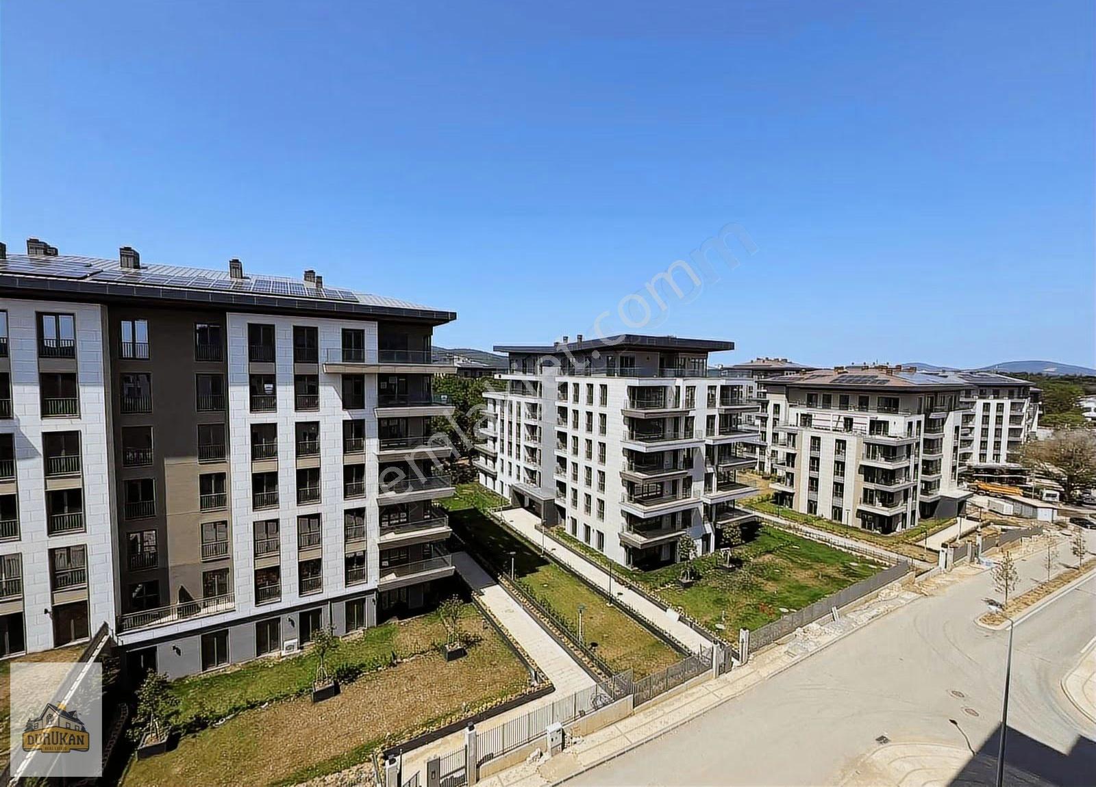 Emlak Konut Çınarköy | 4+1 Kiralık Daire | - Görsel 6