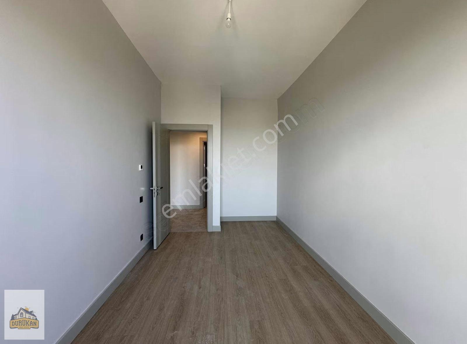 Emlak Konut Çınarköy Evleri'nde 3+1 180 M² | Açık Cephe | Peyzaj - Görsel 10