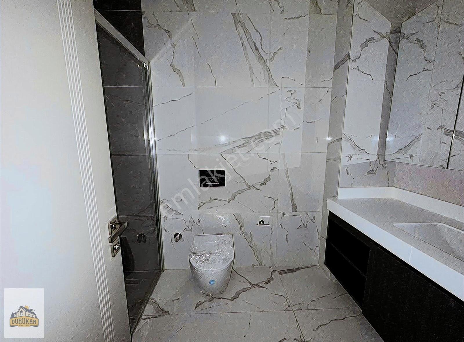 Emlak Konut Çınarköy | Peyzaj Cephe | 4+1 Kiralık Daire - Görsel 23