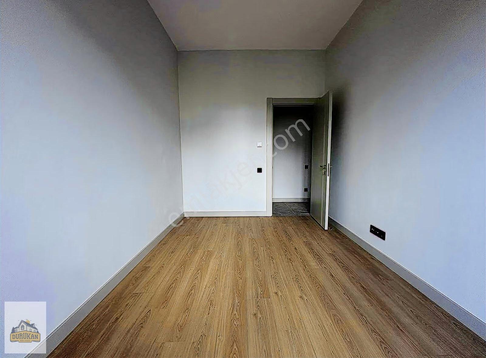 Emlak Konut Çınarköy | Köşe Tip | Peyzaj Cephe | 3+1 Kiralık - Görsel 11