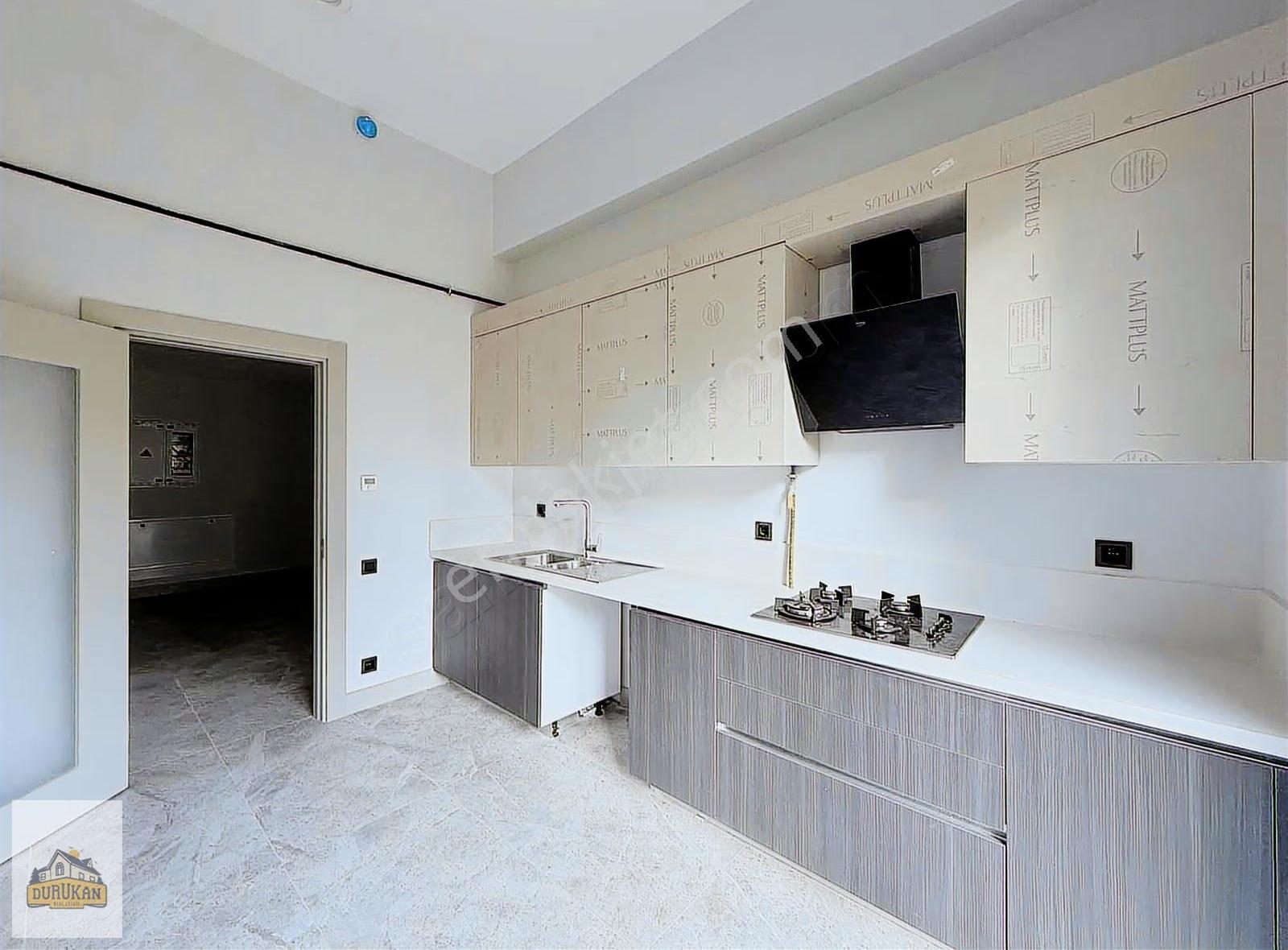 Emlak Konut Çınarköy Evleri'nde 3+1 180 M² | Özel Bahçeli - Görsel 26