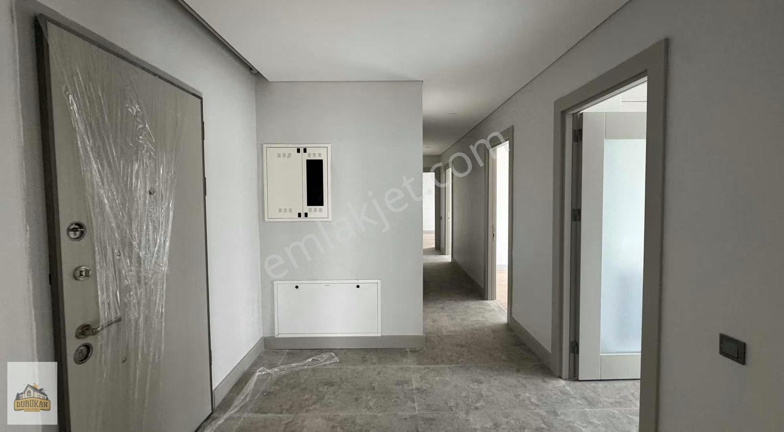 Emlak Konut Çınarköy'de 3+1 Kiralık Bahçe Katı | Köşe Daire - Görsel 16