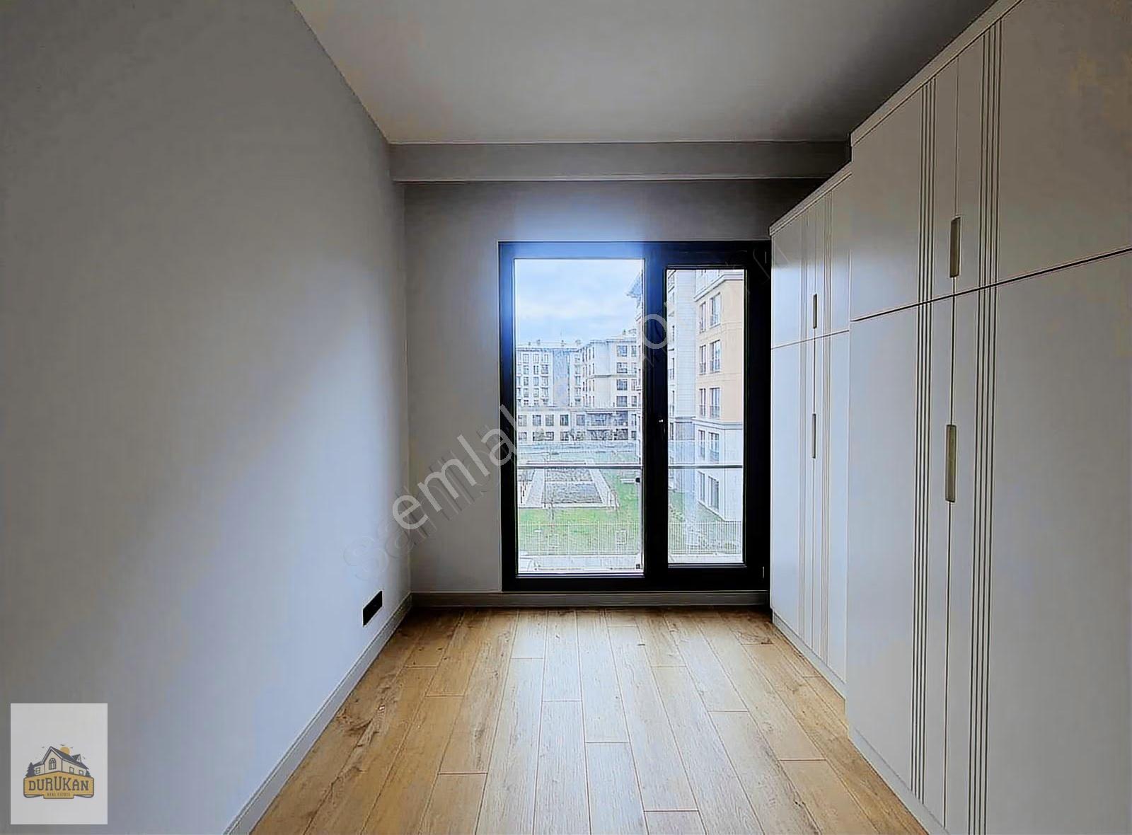 Emlak Konut Çınarköy Evleri'nde 3+1 156m² | Özel Tasarım Dolaplı - Görsel 2