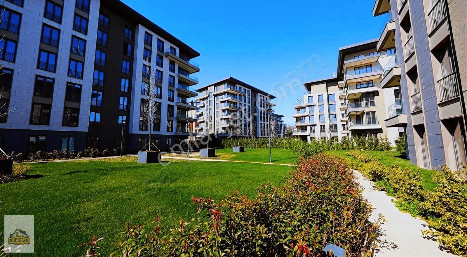 Emlak Konut Çınarköy Evleri'nde | 220 M² | Koru Cephe | Borçsuz