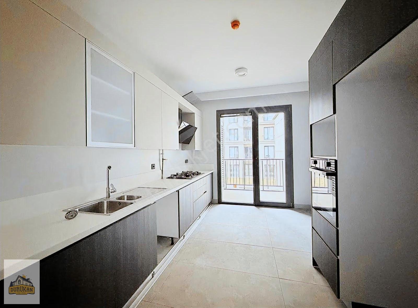 Emlak Konut Çınarköy Evleri'nde 5+1 232 M² | Açık Cephe | Peyzaj - Görsel 34