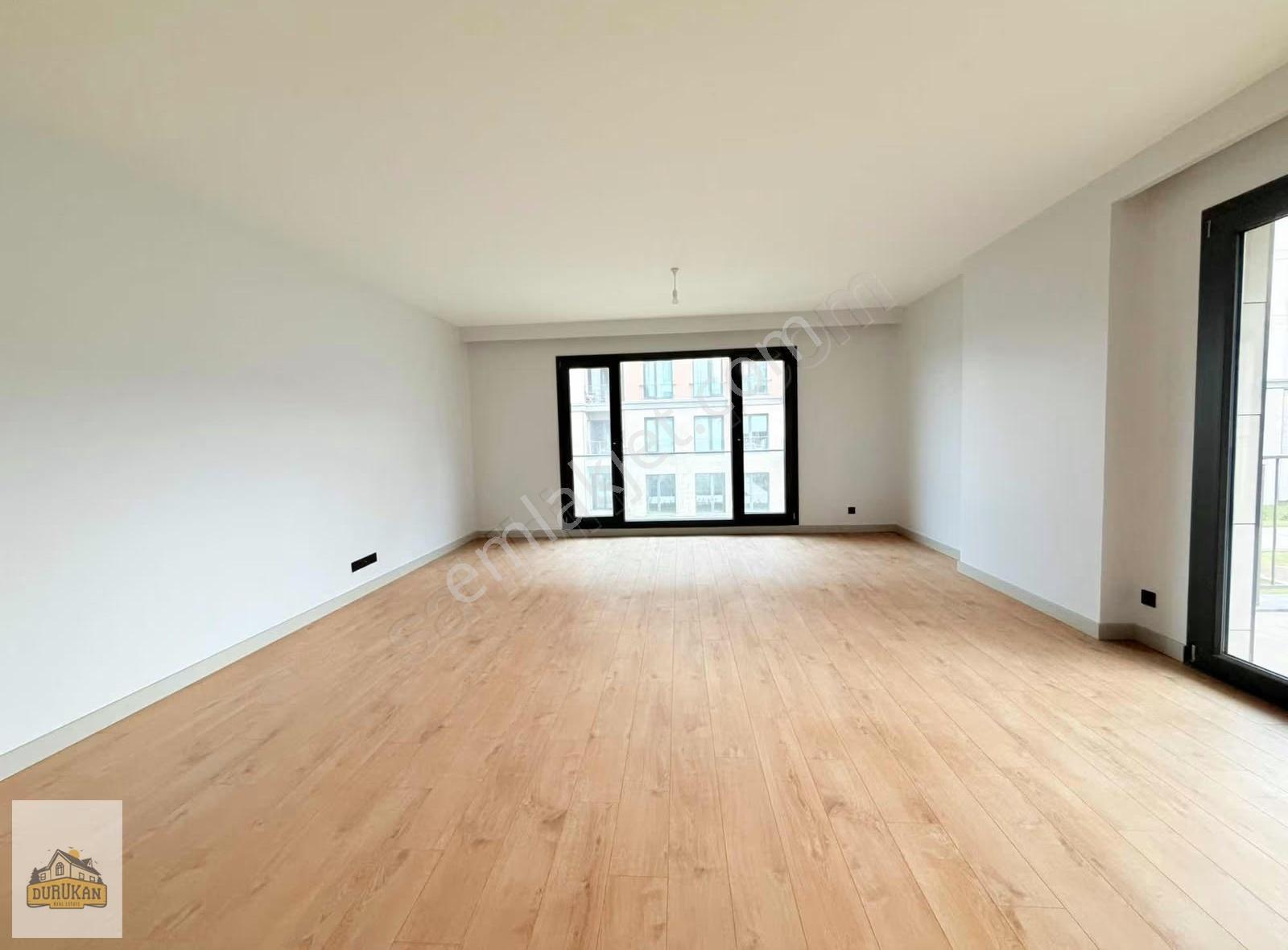 Emlak Konut Çınarköy Evleri'nde 5+1 232 M² | Açık Cephe | Peyzaj - Görsel 9