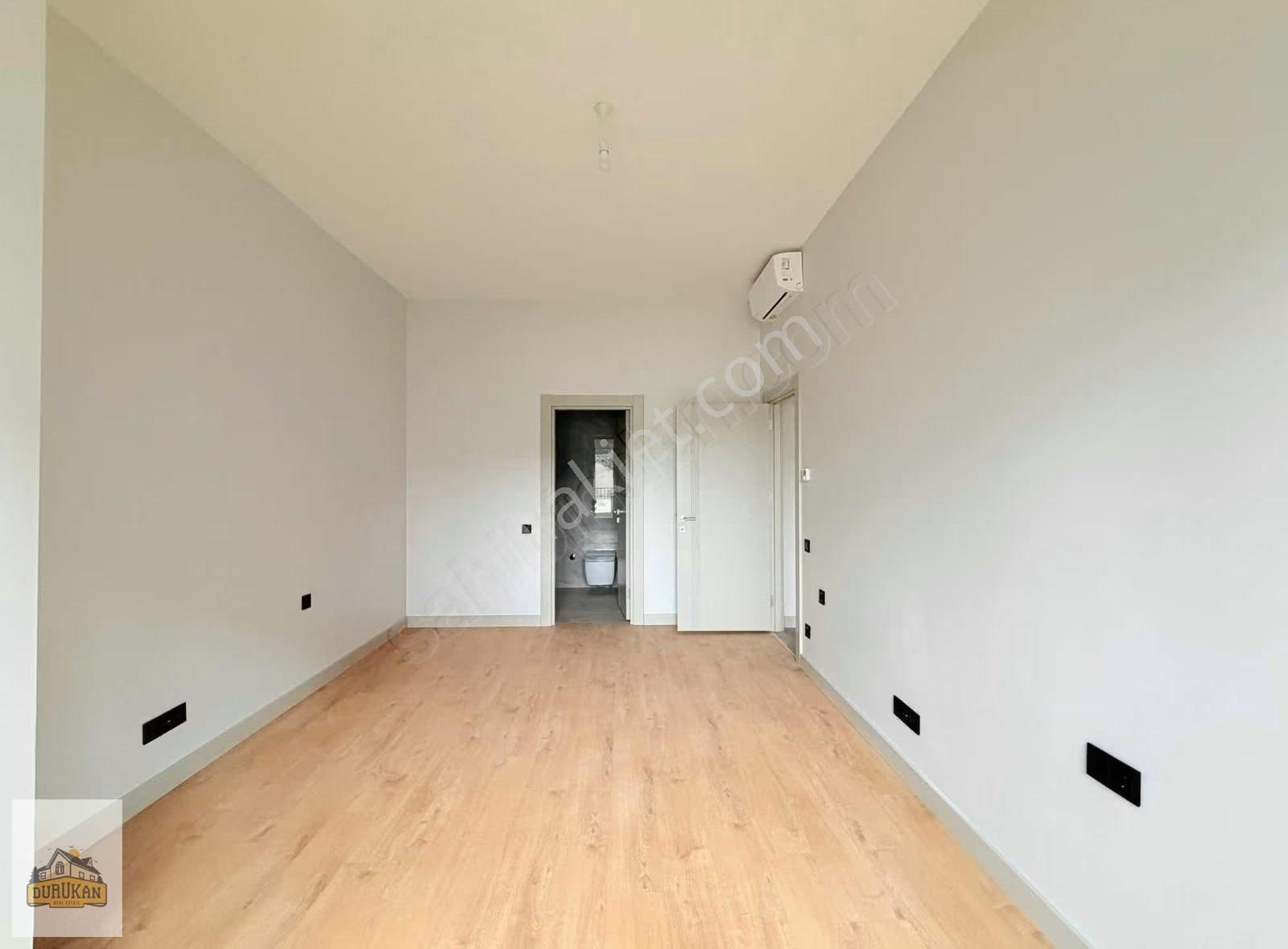 Emlak Konut Çınarköy Evleri'nde 5+1 232 M² | Açık Cephe | Peyzaj - Görsel 12