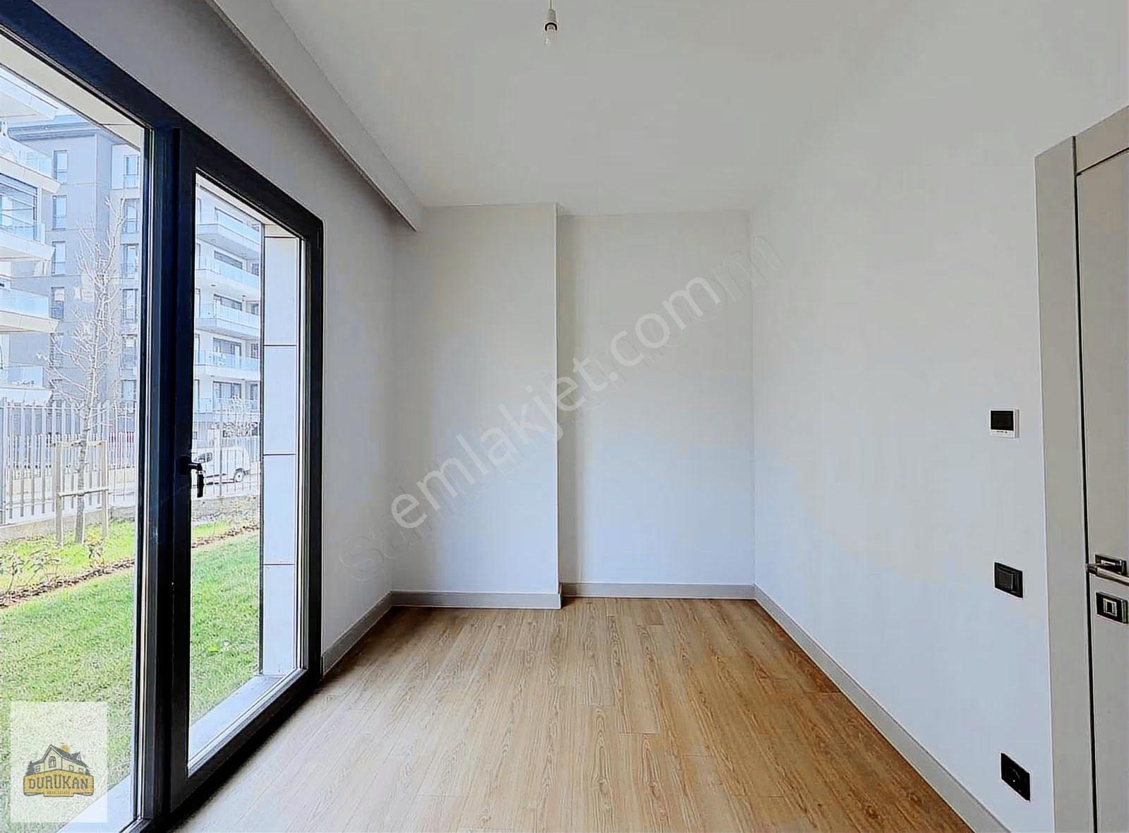 Emlak Konut Çınarköy Evleri'nde | 160 M² | 3+1 | Bahçeli - Görsel 2