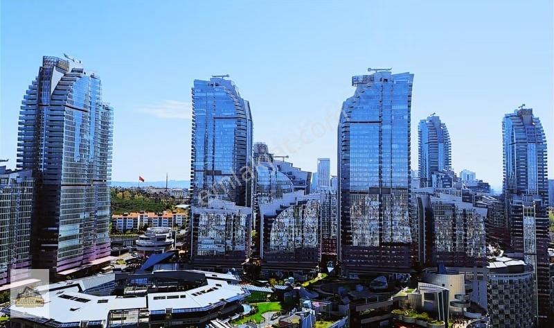 Maslak Ağaolu 1453 Sitesi Satılık Şehir Manzaralı 3+1 Sale
