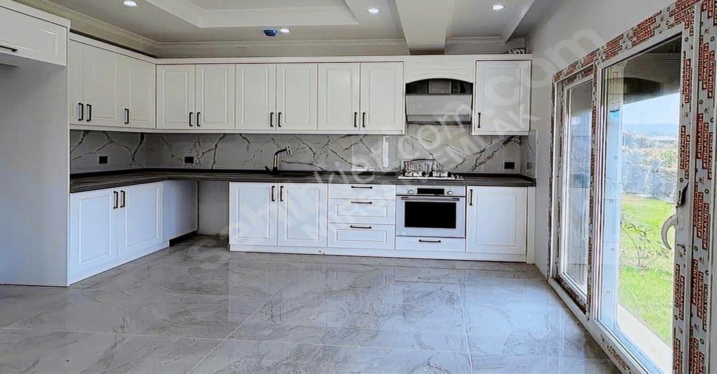 Tatil Sitesinde Tıripleks Satık Villa 3+1 Bahçeli Teraslı - Görsel 26