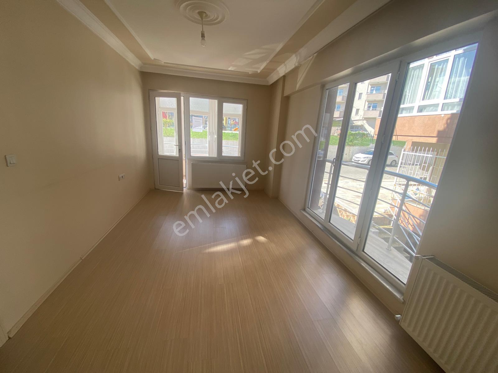 Ak Auto Gayrimenkul 'den Tekirdağ Süleymanpaşa 100 Yıl Mah Kiralık 2 +1 Daire - Görsel 3
