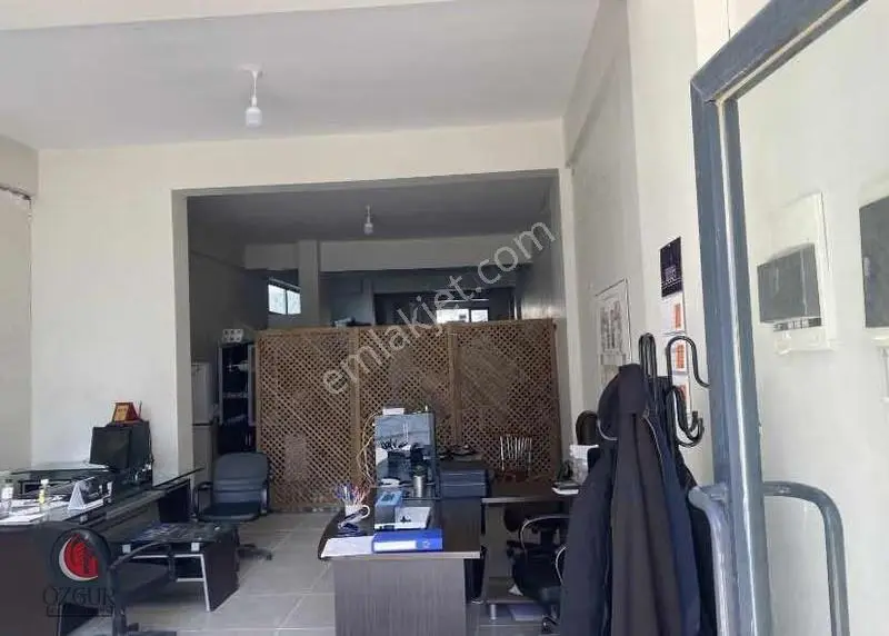 Özgür'den Güngör De Reşadiye Camiinin Yanı Fırsat Dükkan - Görsel 4