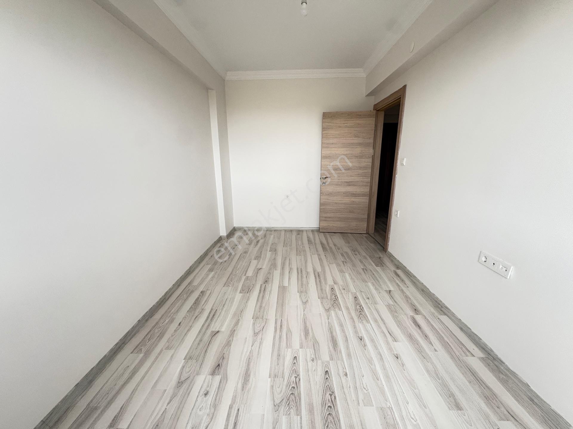 Marmara'dan Manzaralı Eşyasız 1+1 Kiralık Daire - Görsel 17