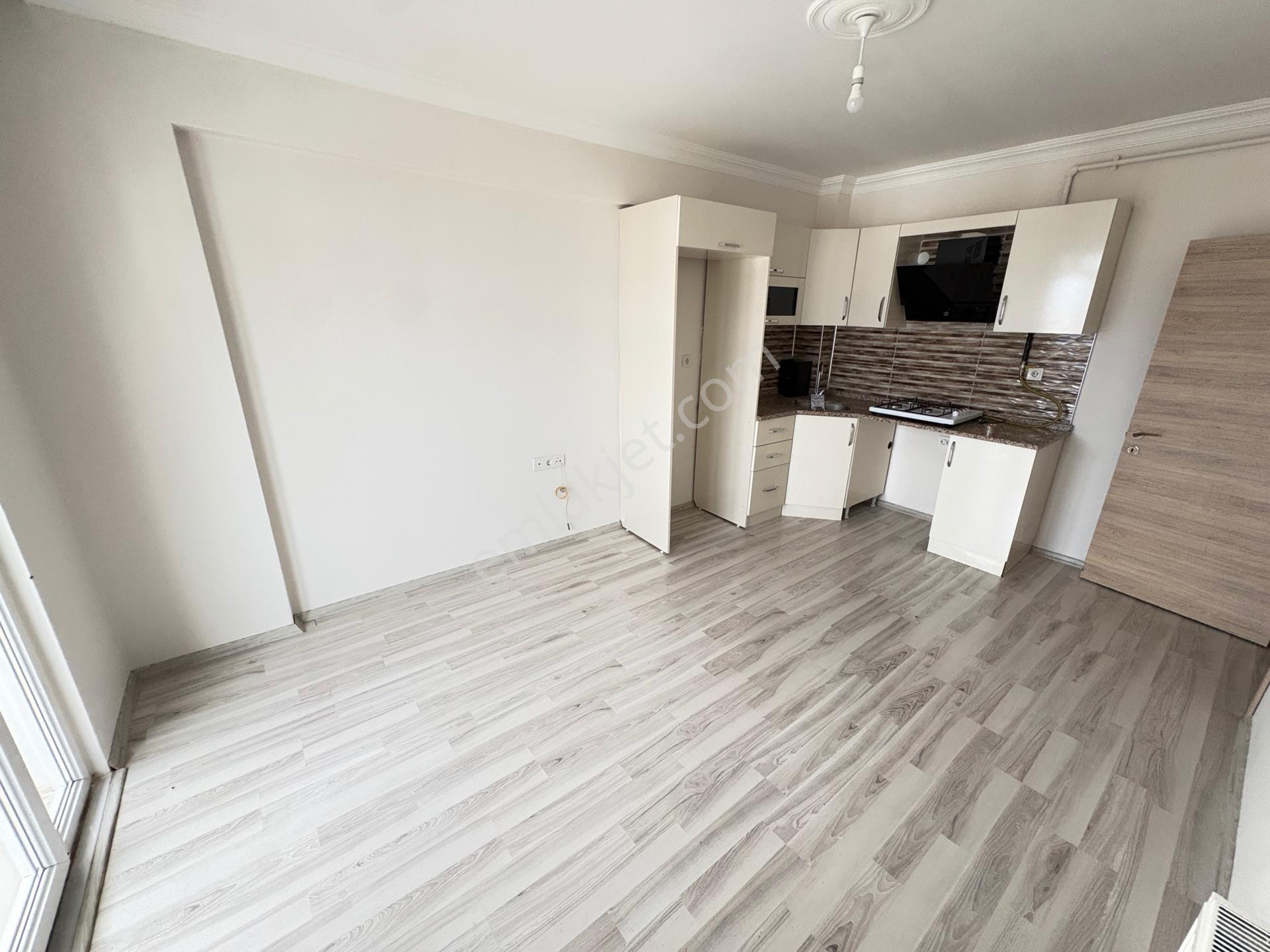 Marmara'dan Manzaralı Eşyasız 1+1 Kiralık Daire - Görsel 12