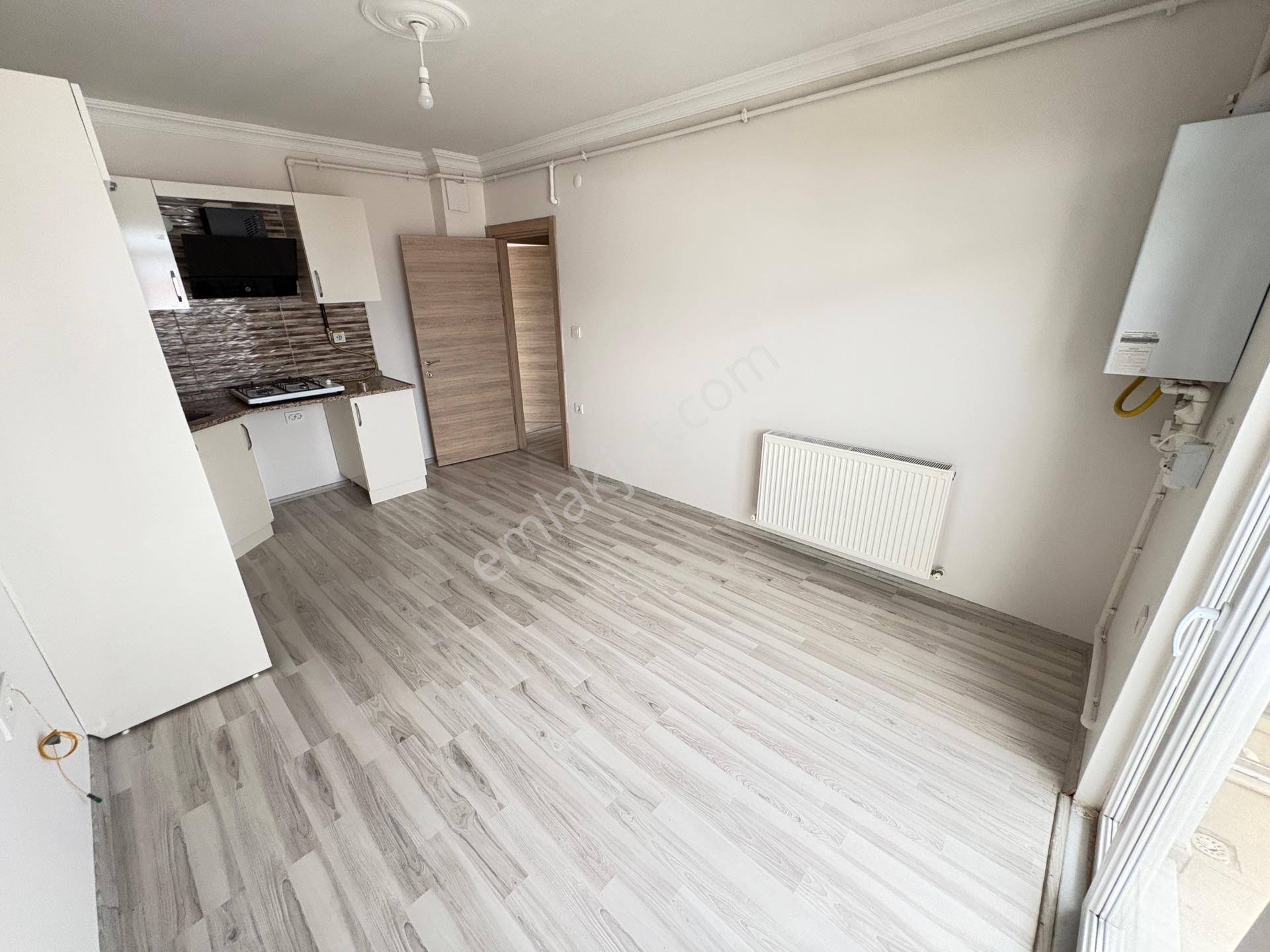 Marmara'dan Manzaralı Eşyasız 1+1 Kiralık Daire - Görsel 9