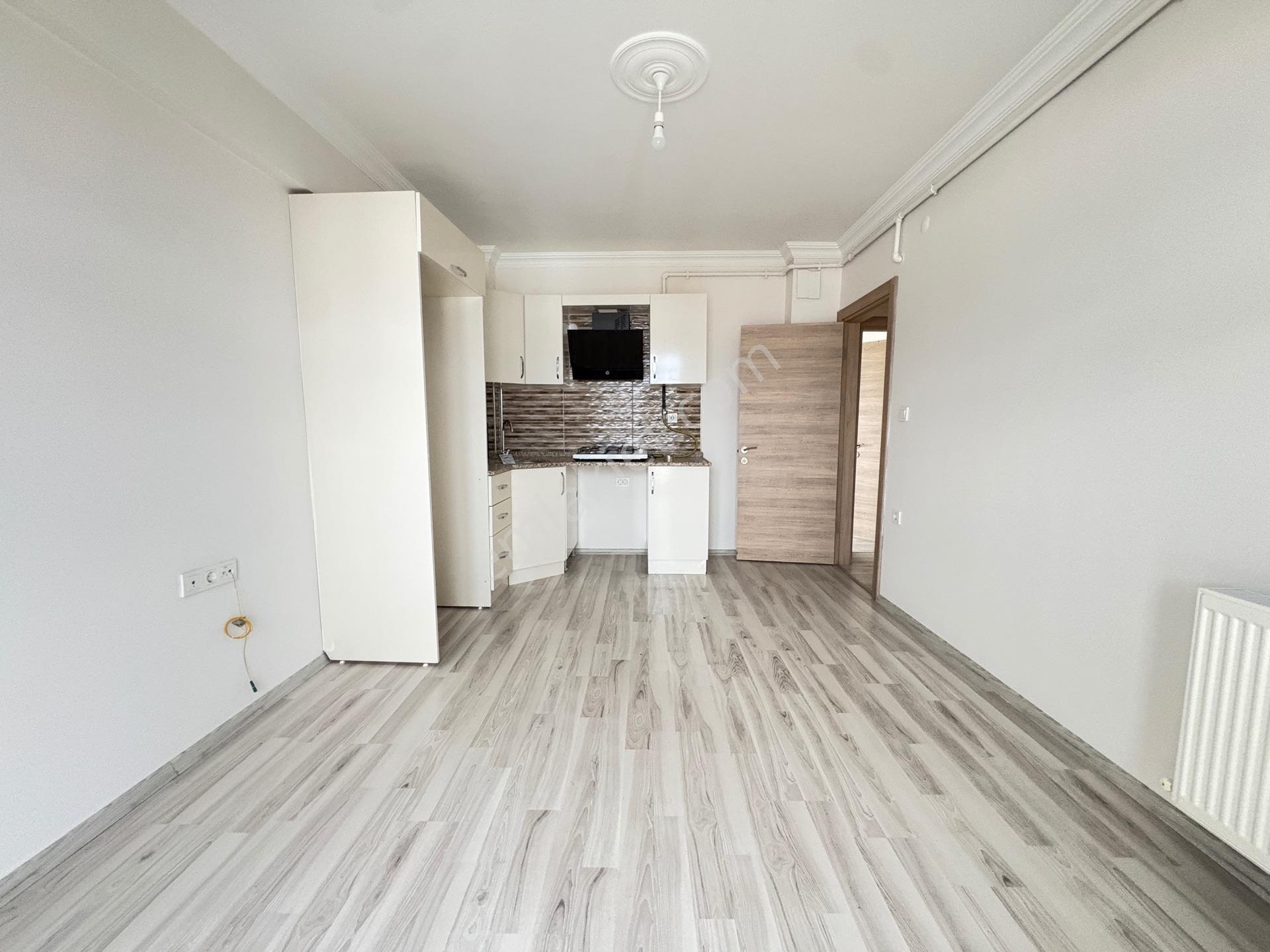 Marmara'dan Manzaralı Eşyasız 1+1 Kiralık Daire - Görsel 10