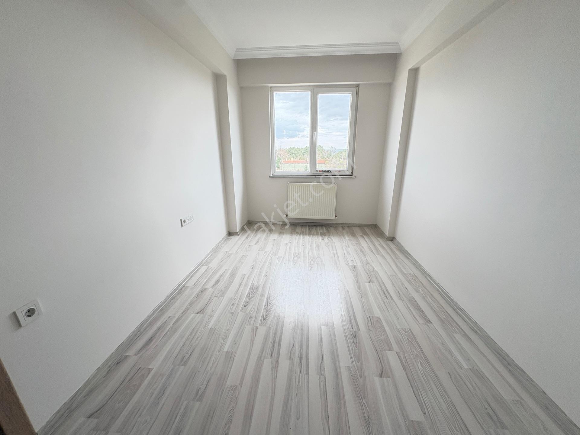 Marmara'dan Manzaralı Eşyasız 1+1 Kiralık Daire - Görsel 16