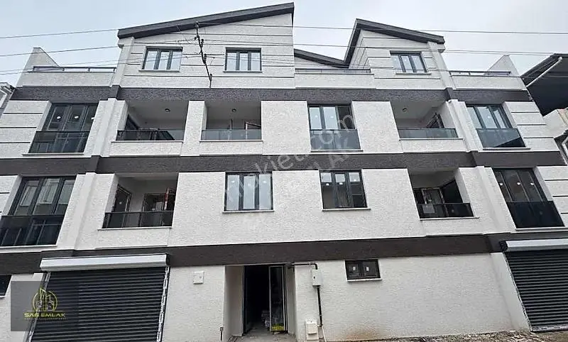 Bağlarbaşı'nda Satılık 2+1 Sıfır Daire (80m², Yerden Isıtmalı)