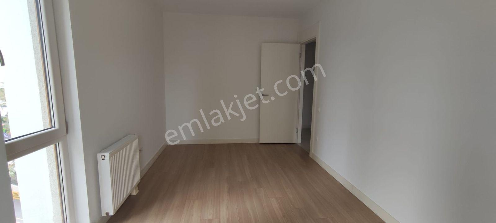 Remax Model Den Sinpaş Aqua City D2 Blokta 3.5+1 Kiralık Daire - Görsel 21
