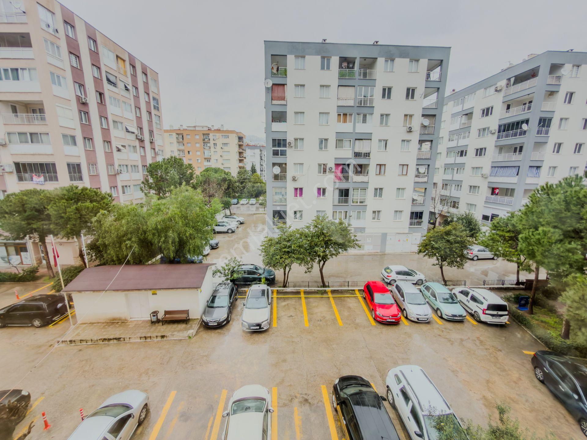 Bayraklı Adalet Mahallesi Hürol Sitesinde Satılık 3+1 Daire - Görsel 29