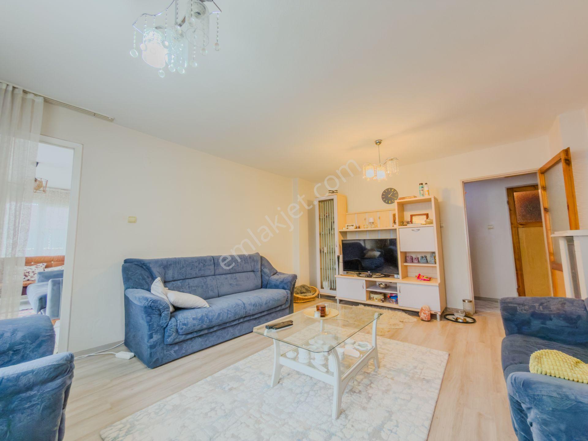 Bayraklı Adalet Mahallesi Hürol Sitesinde Satılık 3+1 Daire - Görsel 31