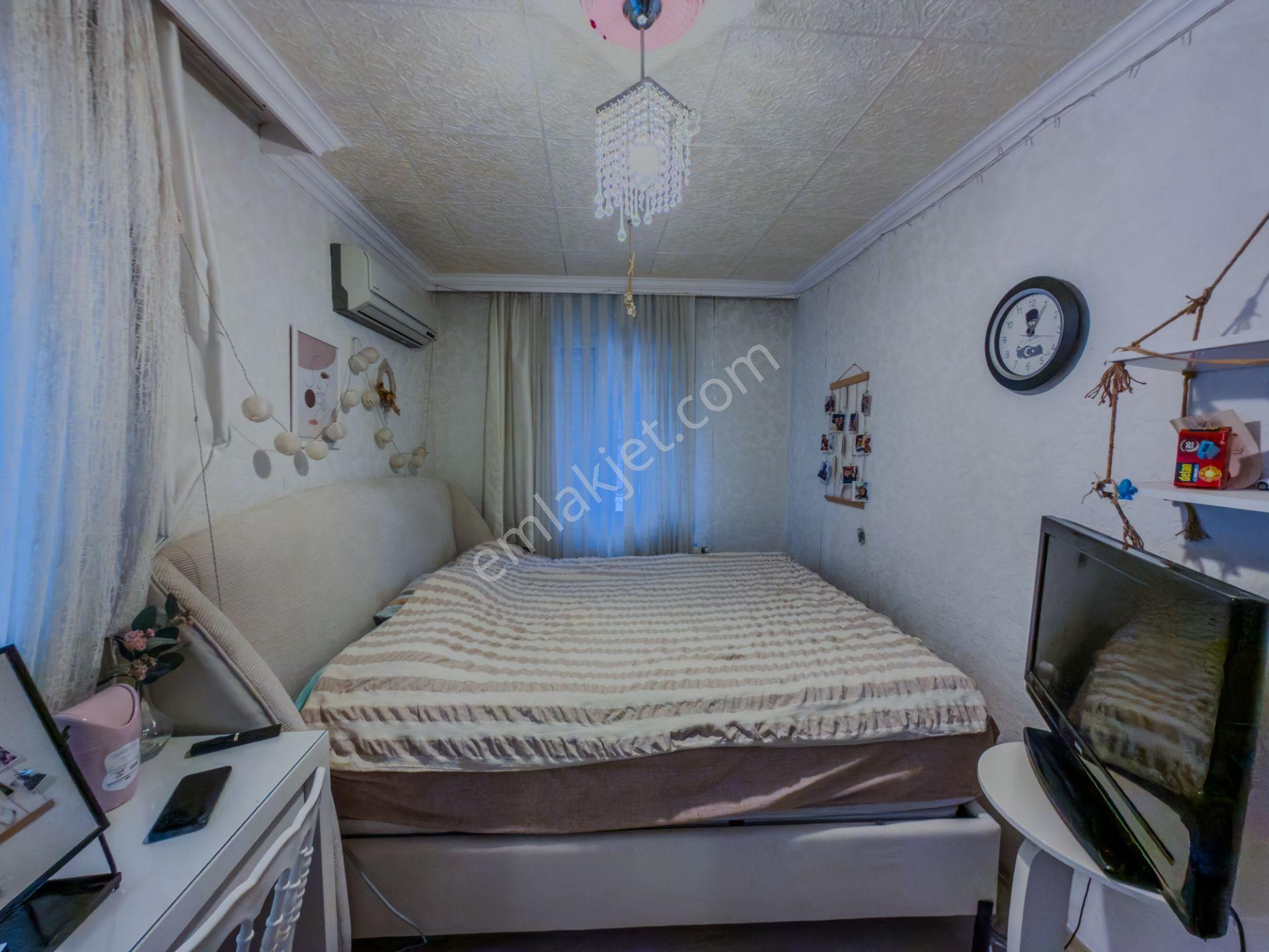 Bayraklı Adalet Mahallesi Hürol Sitesinde Satılık 3+1 Daire - Görsel 12