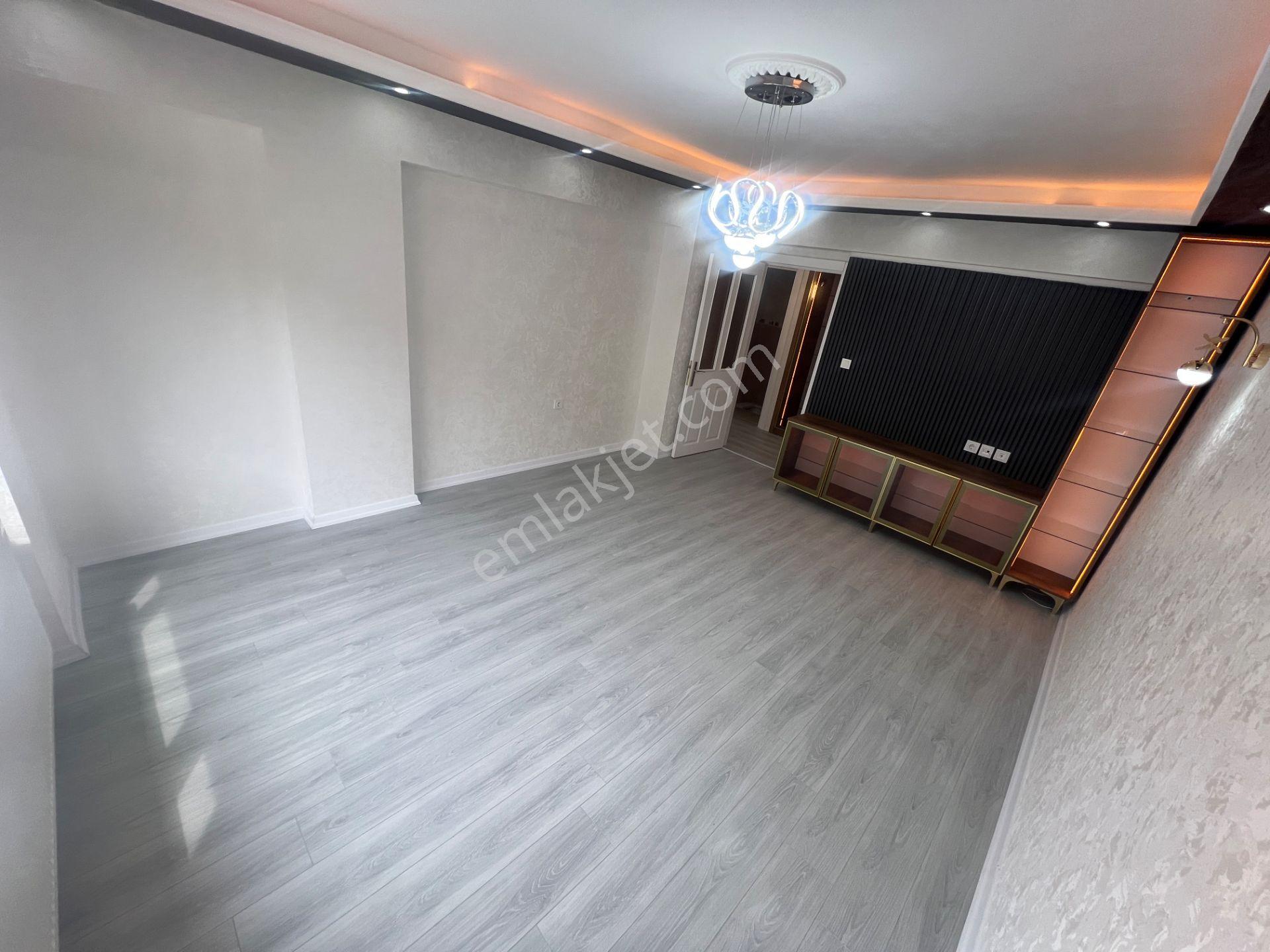 Sincan Malazgirt Mah Asansörlü 3.arakat 125m2 3+1 Satılık Daire - Görsel 11