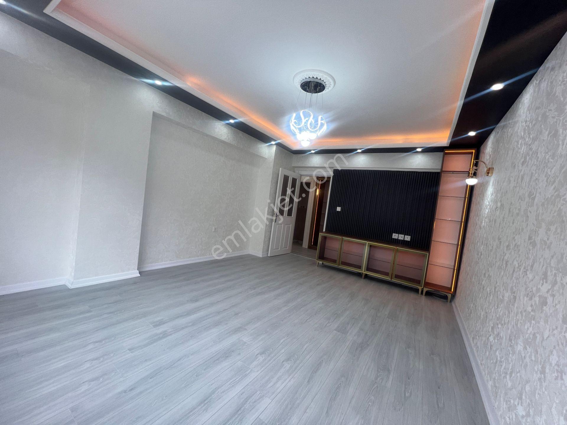 Sincan Malazgirt Mah Asansörlü 3.arakat 125m2 3+1 Satılık Daire - Görsel 14