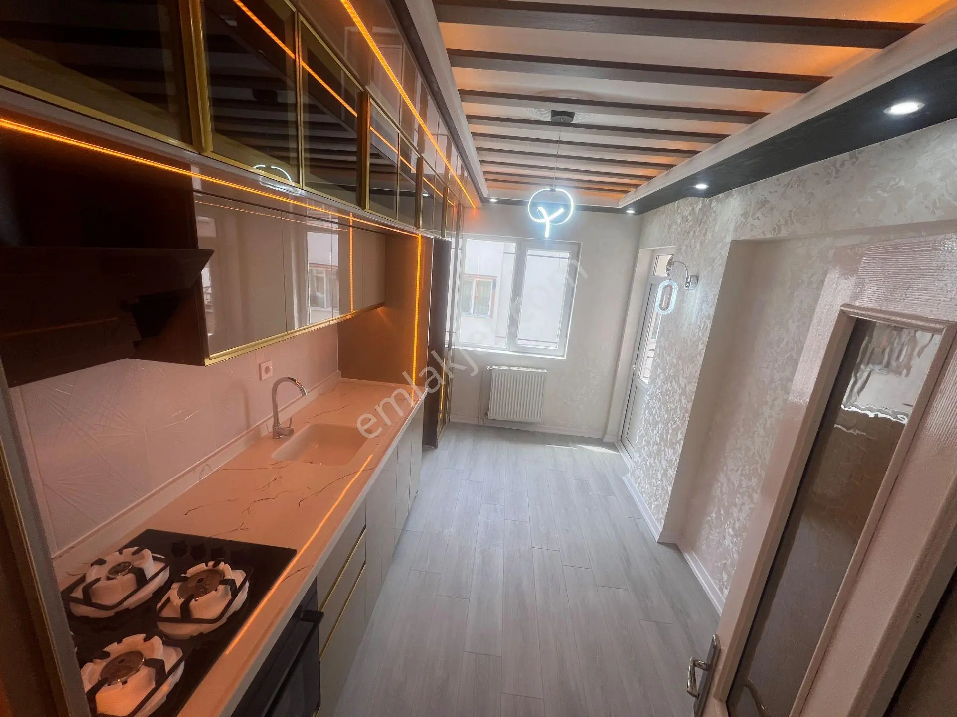 Sincan Malazgirt Mah Asansörlü 3.arakat 125m2 3+1 Satılık Daire