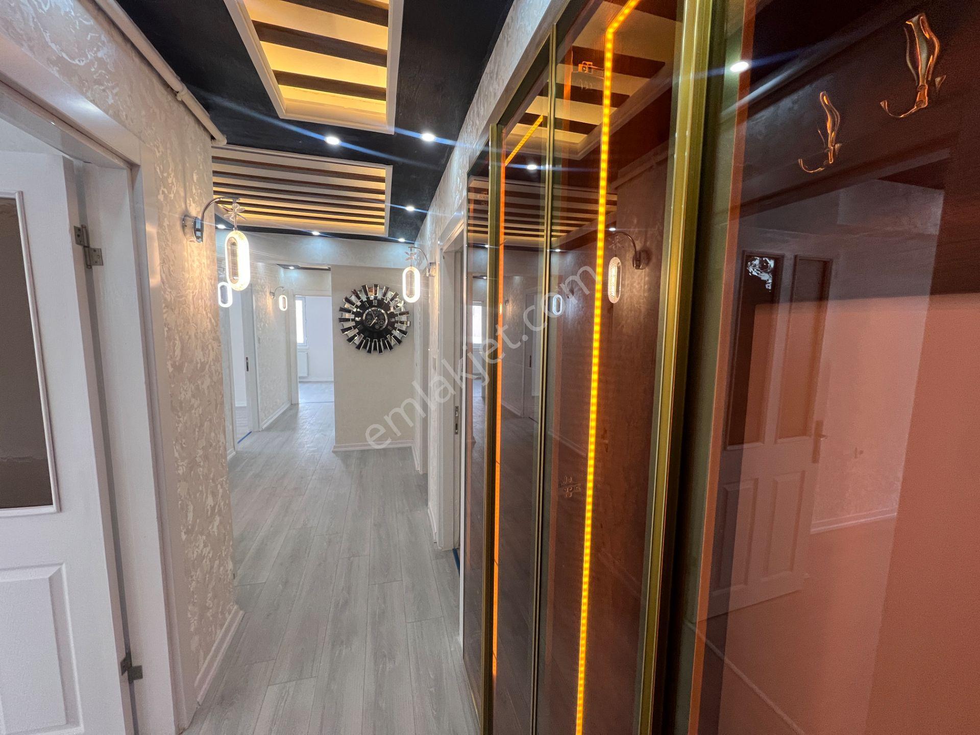 Sincan Malazgirt Mah Asansörlü 3.arakat 125m2 3+1 Satılık Daire - Görsel 15