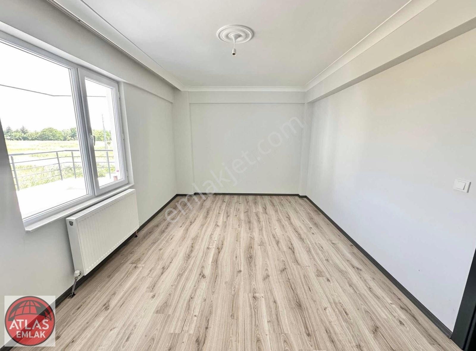 Atlas'tan 165m2 Teras Balkon Ortakat Güneycephe Kombpetek - Görsel 8