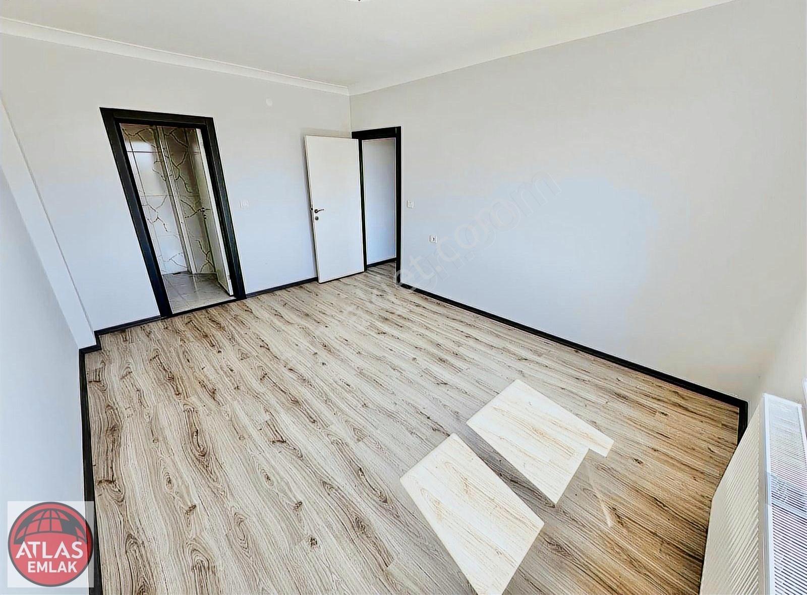 Atlas'tan 165m2 Teras Balkon Ortakat Güneycephe Kombpetek - Görsel 11