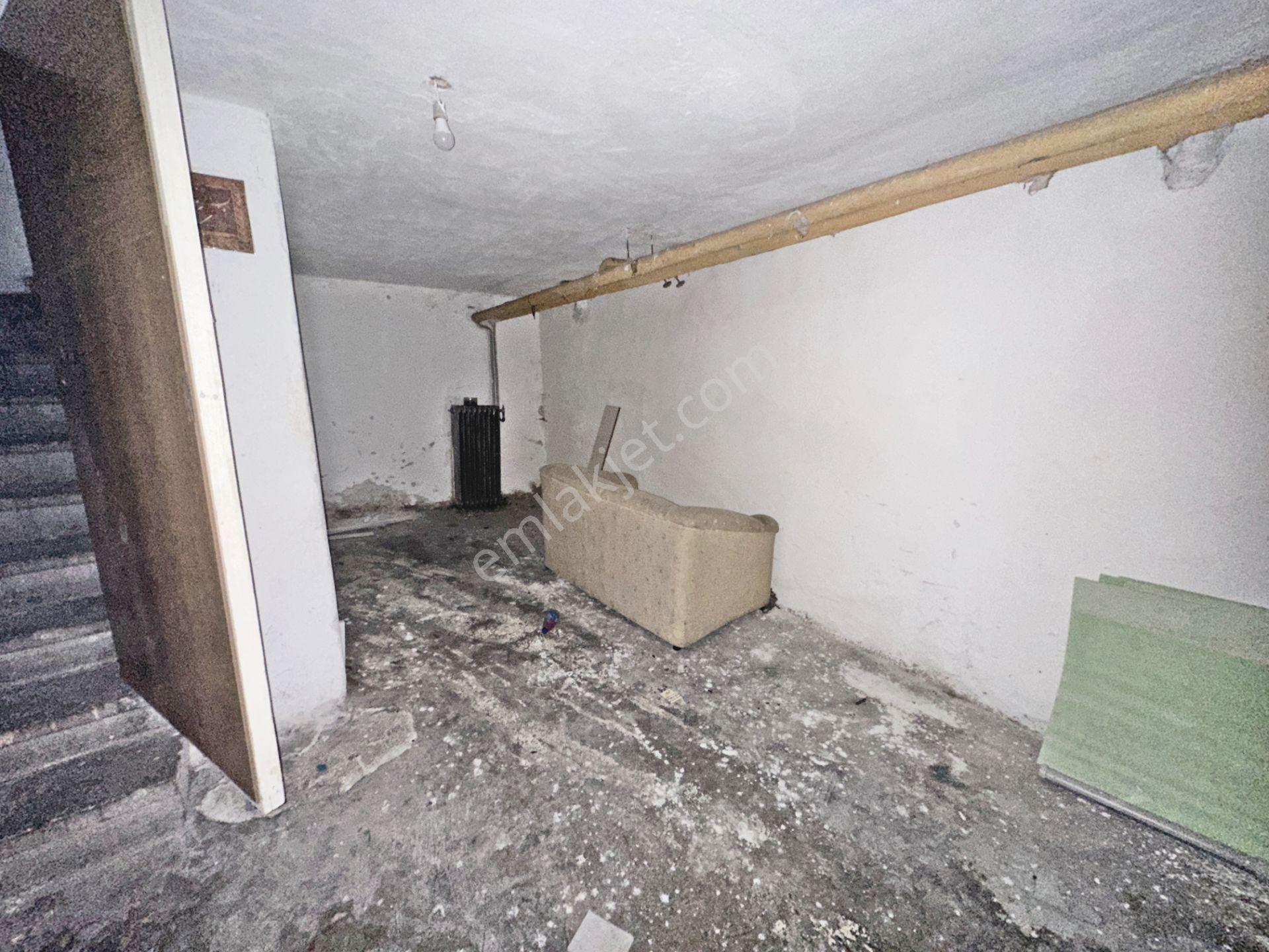Dikimevine Yürüme Mesafesi Sağlık Ocağı Karşısı Kiralık Dükkan - Görsel 12