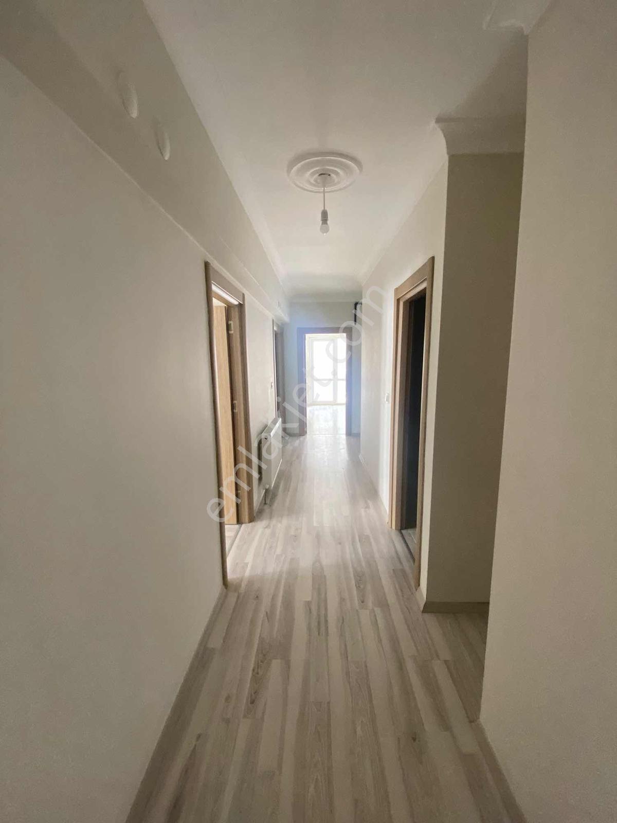 Merkezde Yeni Bina Arakat 3+1 Kiralık - Görsel 7