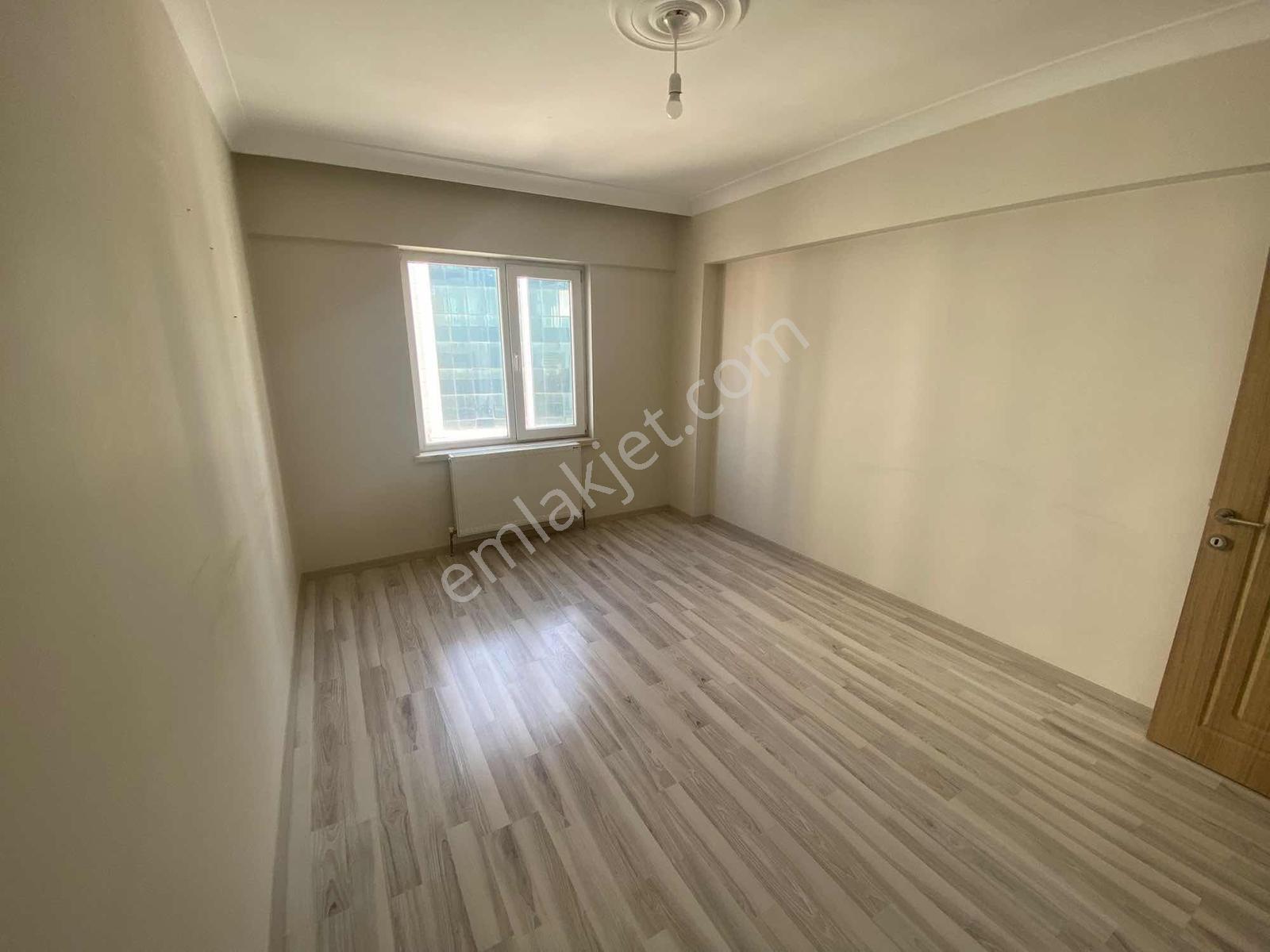 Merkezde Yeni Bina Arakat 3+1 Kiralık - Görsel 5