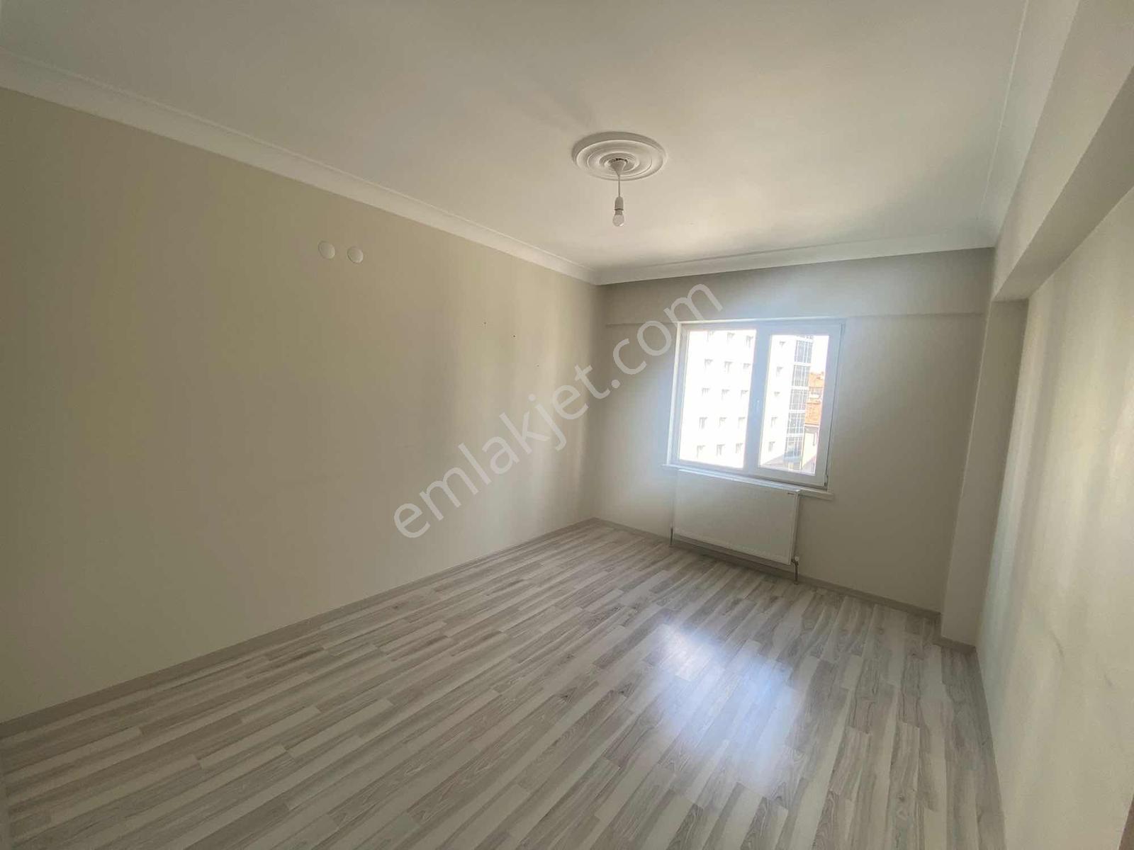 Merkezde Yeni Bina Arakat 3+1 Kiralık - Görsel 14