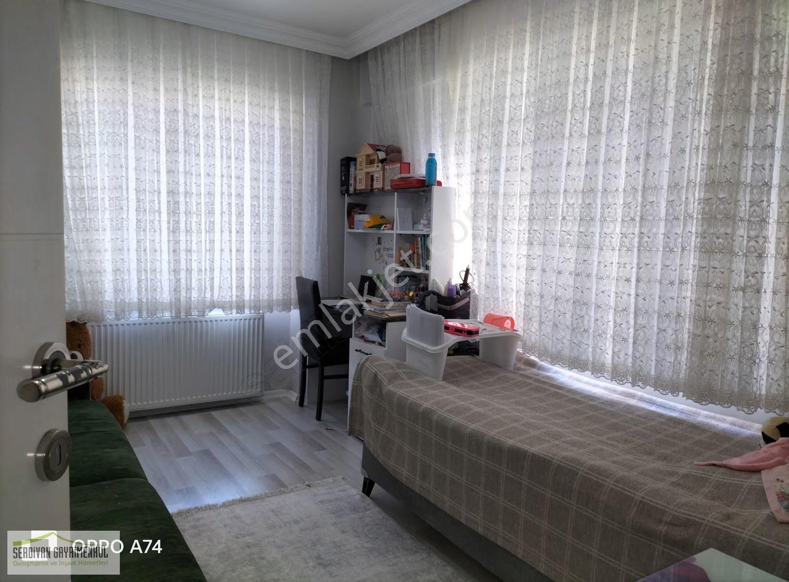 Sakarya Tuzla Mahallesinde Satılık Geniş Daire.. - Görsel 3