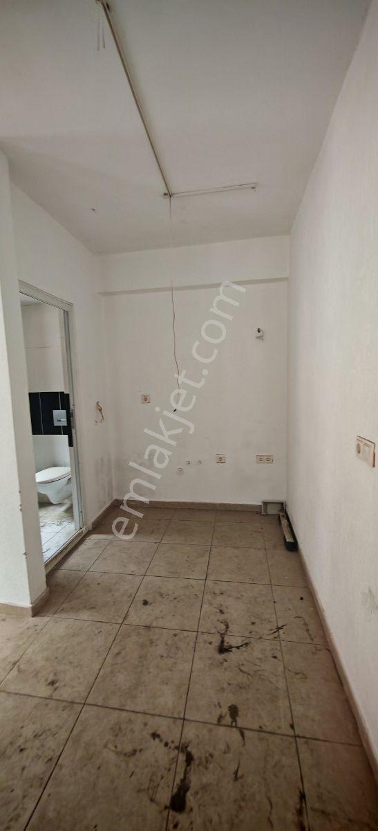*çınar'da Harika Konumda* 90m2* Fırsat Kiralık İşyerleri* - Görsel 24