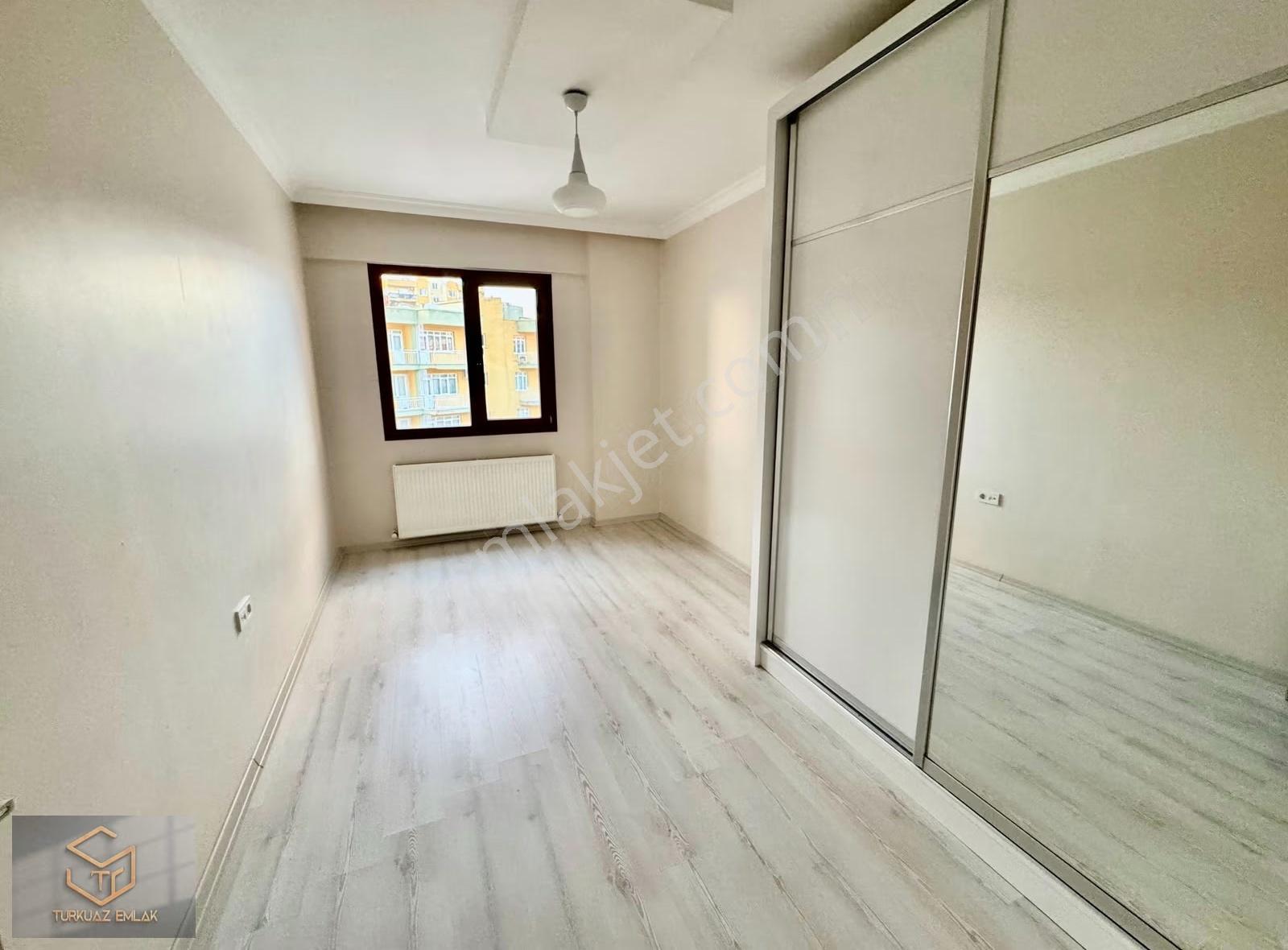Uğur Mumcu Da Satılık 3+1 145 M² Merkezi Konumda Arakat Daire - Görsel 18