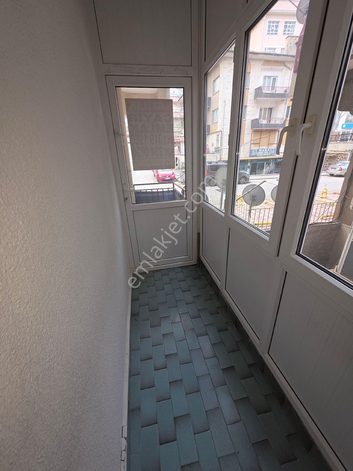 Demirlibahçe ,doğanbahçesi Sk.ta ,y.giriş ,balkonlu ,bağımsız ,ön ,otopark - Görsel 18